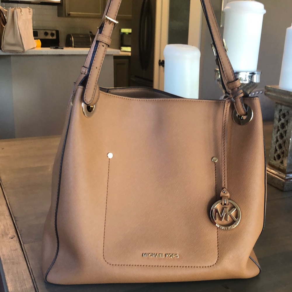 Michael Kors Brown Bag